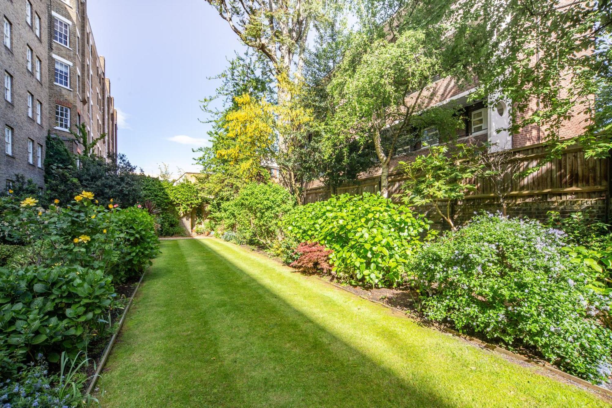 Pelham Court Apartments Londra Esterno foto